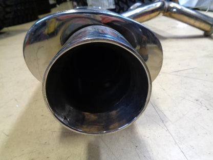 STAINLESS STEEL MUFFLER 2.75" INLET 2.5" & 3" OUTLETS 14" LENGTH R19