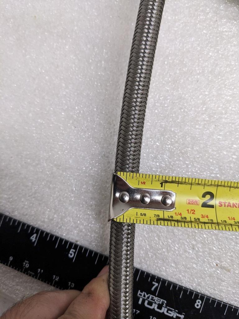 UNBRANDED BRAIDED 30' METALLIC HOSE 3/8" ID 1/2" OD W/ PLASTIC TUBING NEW R3T3