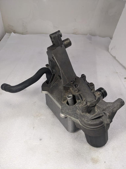 PORSCHE CAYENNE 4.5L V8 ENGINE OIL FILTER HOUSING BRACKET 94810720203 USED R20