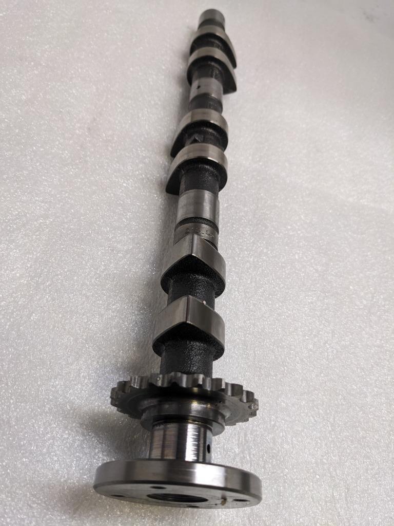 PORSCHE 911 996 (1998-2005) CAMSHAFT INTAKE (CYLINDER4-6) 996222 USED 996B.G.L.