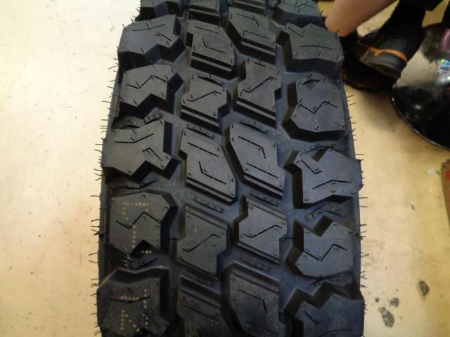 MUD CLAW EXTREME M/T BSW LT 235 75 15 104/101Q LRC 6PLY TIRE MCX12 BQ3 SU7