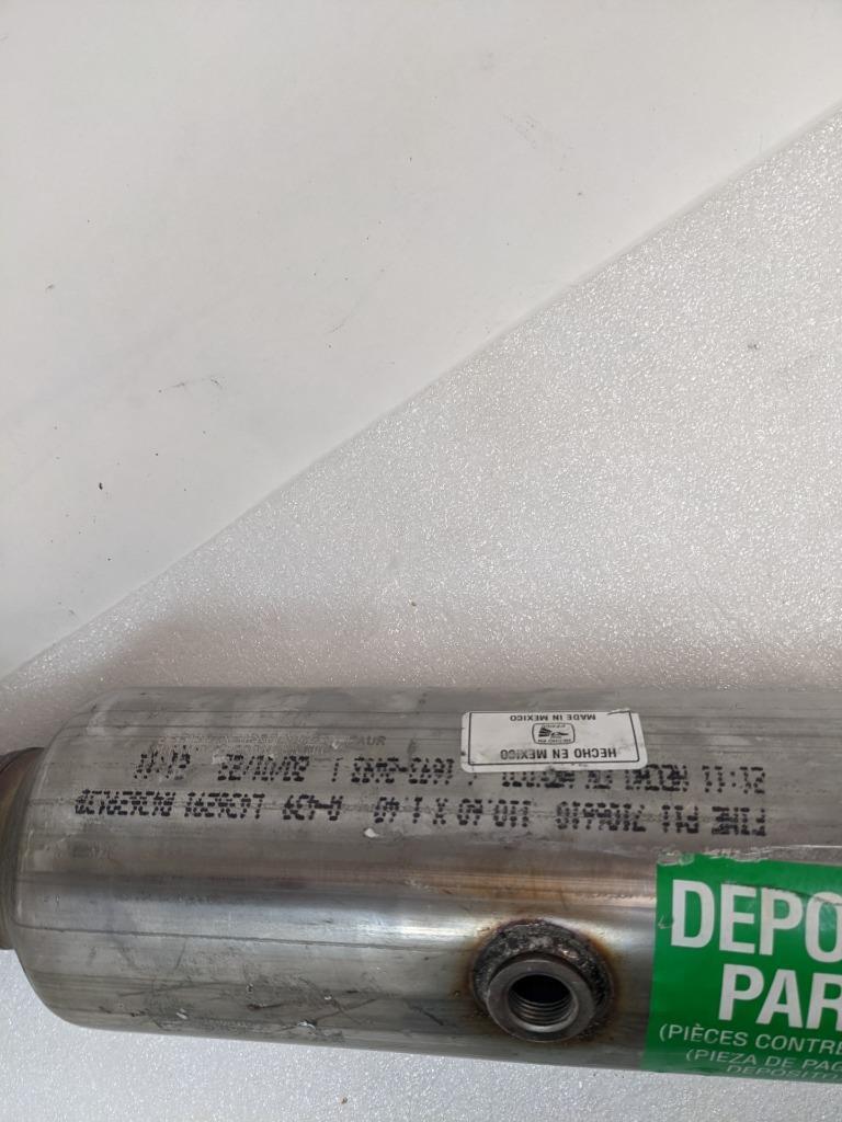 MOPAR EXHAUST CONVERTER CEZGU672AA NEW R19