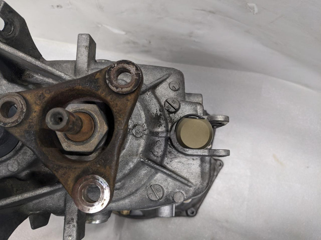 BMW 1053 401 114 MANUAL TRANSMISSION 5 SPEED USED B1B2