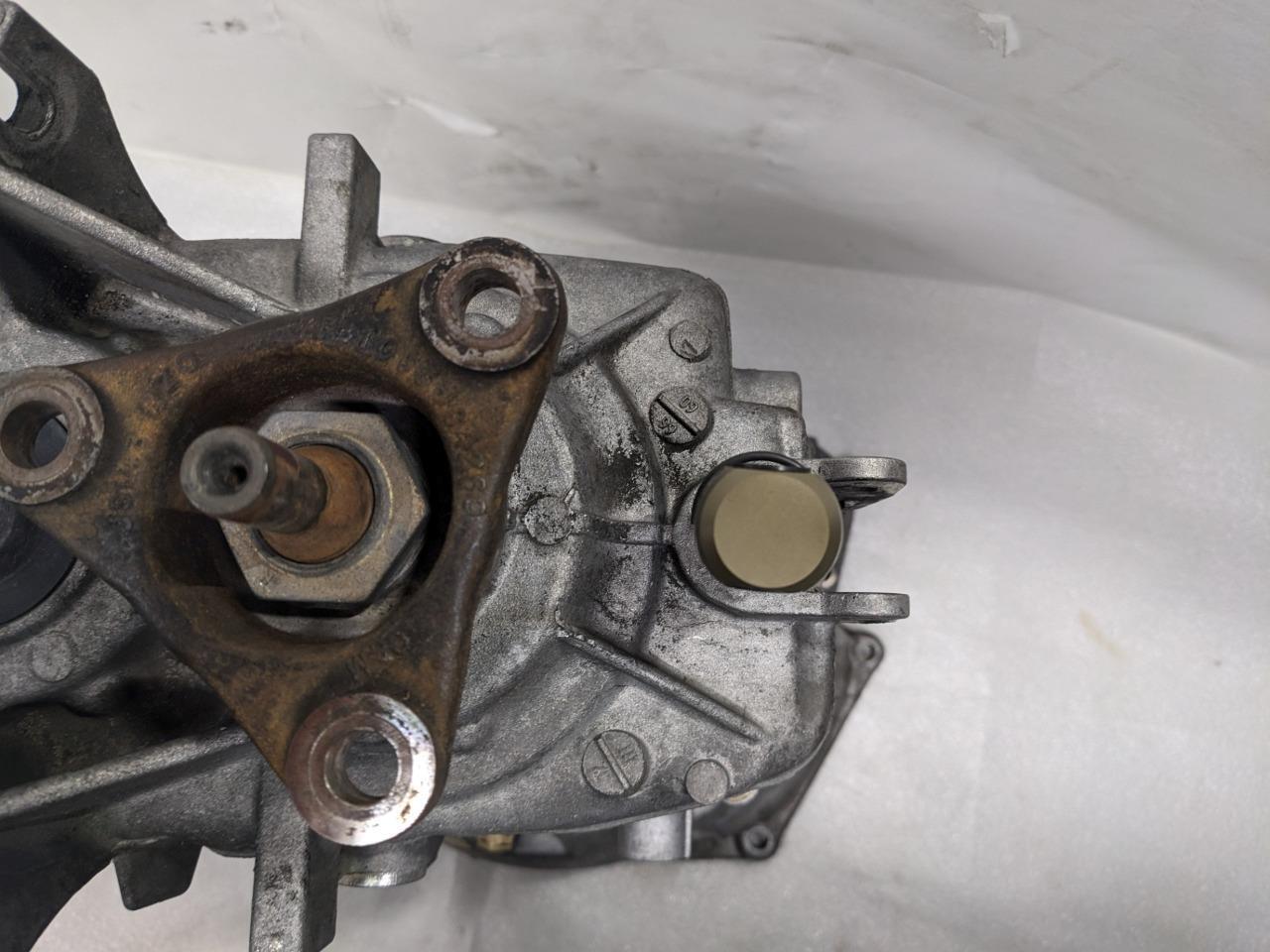 BMW 1053 401 114 MANUAL TRANSMISSION 5 SPEED USED B1B2