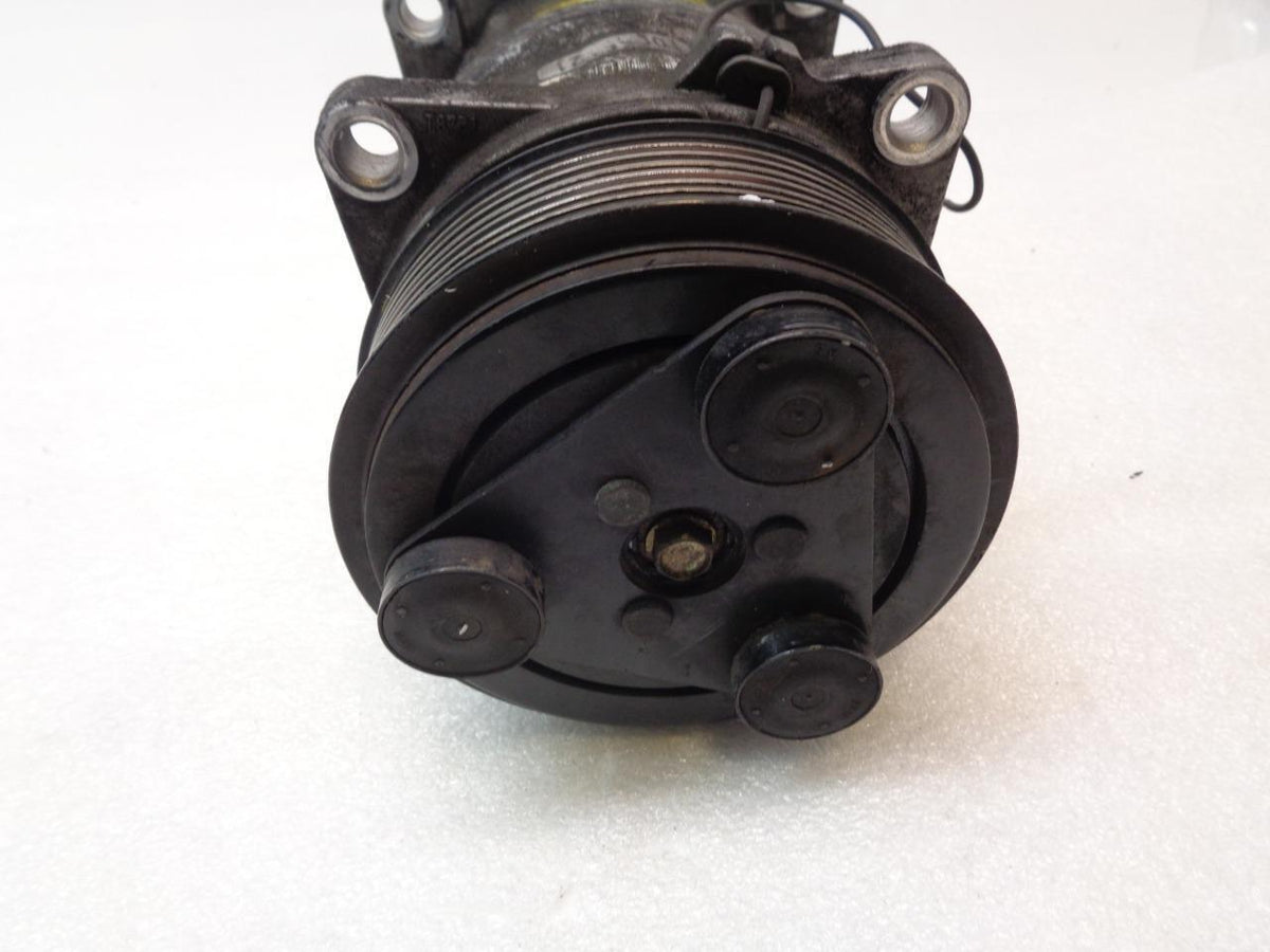 1 USED SELTEC TM-15HS AC COMPRESSOR (UNKNOWN FITMENT) R2
