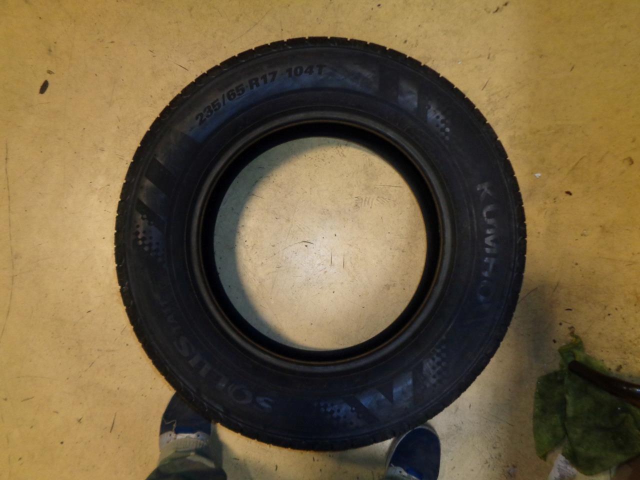 1 KUMHO SOLUS TA11 P 235 65 17 104T SL TIRE 2183243 BQ1