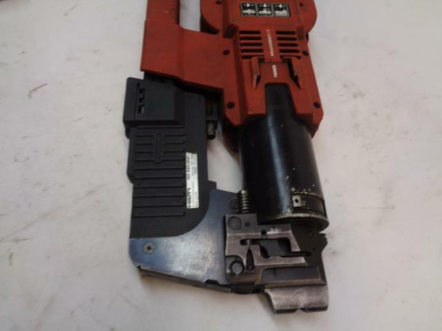 1 USED HILTI POWDER-ACTUATED TOOL DIRECT FASTENING DX-860-ENP BSR