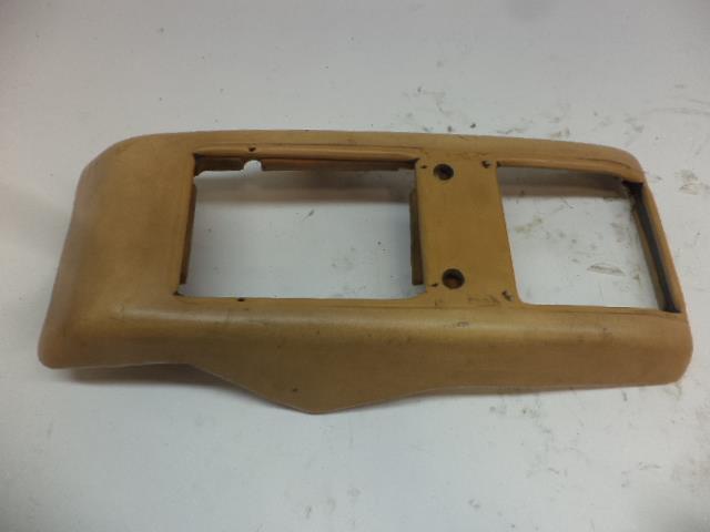 Porsche 928 Rear AC Console Tan USED GENUINE 928 570 031 50 R23T4