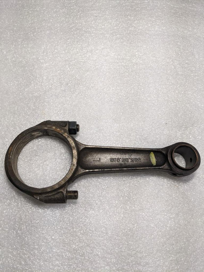 PORSCHE 356 CONNECTING ROD #1 50203105 62/1 USED R24