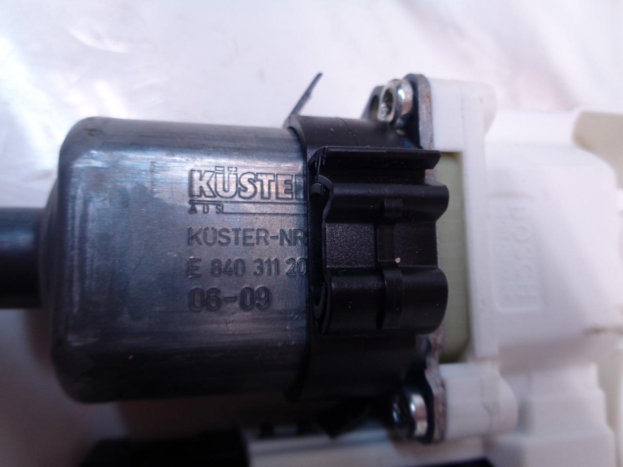 GENUINE PORSCHE WINDOW MOTOR W/CONTROL MODULE 997 624 182 03 R21T4