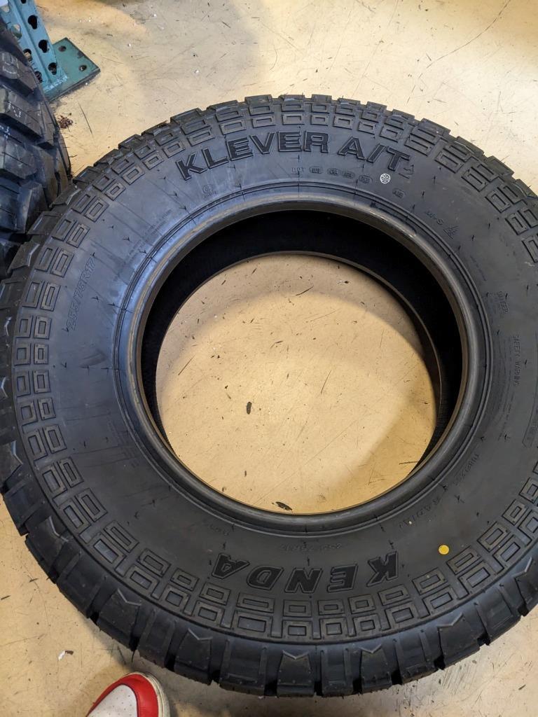 KENDA KLEVER A/T 2 KR628 P 255 75 17 115T SL ALL TERRAIN TIRE 628040 CQ2