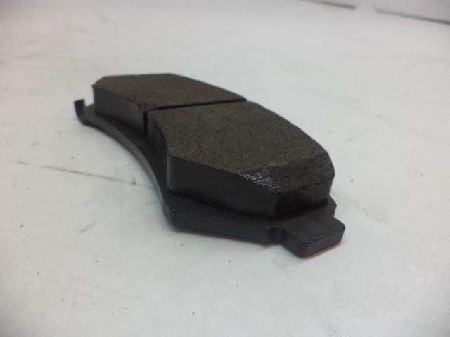 BRAND NEW AKEBONO PRO ACT FRONT DISC BRAKE PADS 97-2005 BUICK CENTURY ACT699