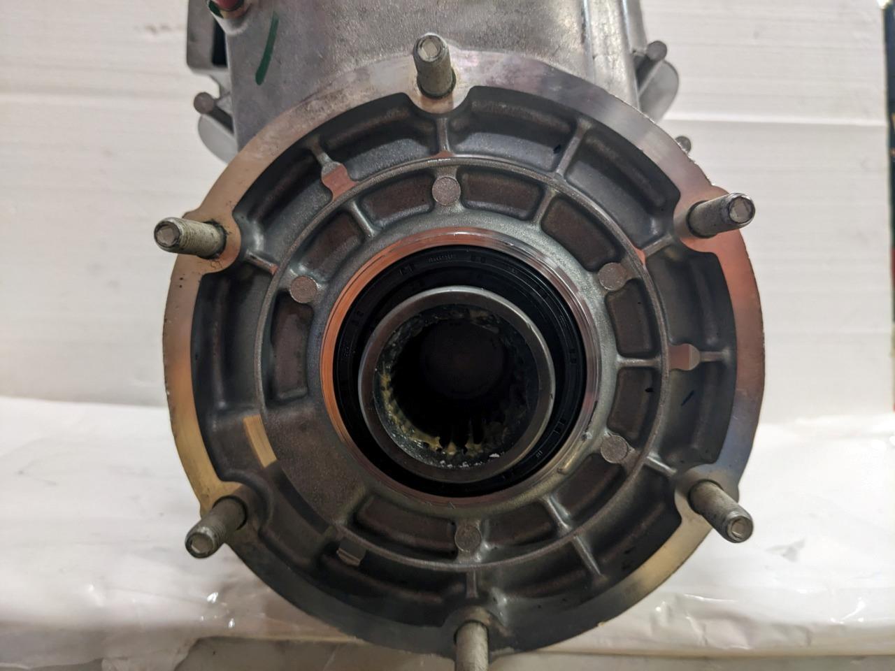 GM Transfer Case Assembly 84605821 NEW GENUINE BSRG3