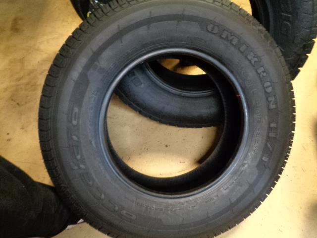 ACCELERA OMIKRON H/T LT 235 80 17 120/117R LRE 10PLY TIRE 1200045273 BQ4
