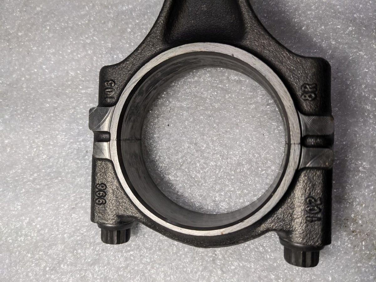 PORSCHE 987 BOXSTER PISTON & CONNECTING ROD #4 9961031028R USED 996B.G.L.