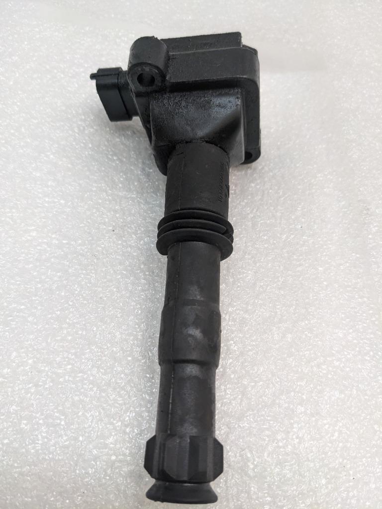 GENUINE PORSCHE BERU IGNITION COIL 99760210200 USED R20T8