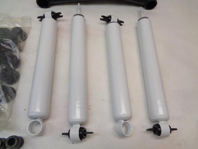 NEW ROUGH COUNTRY LIFT KIT 657341BP 658562 R4