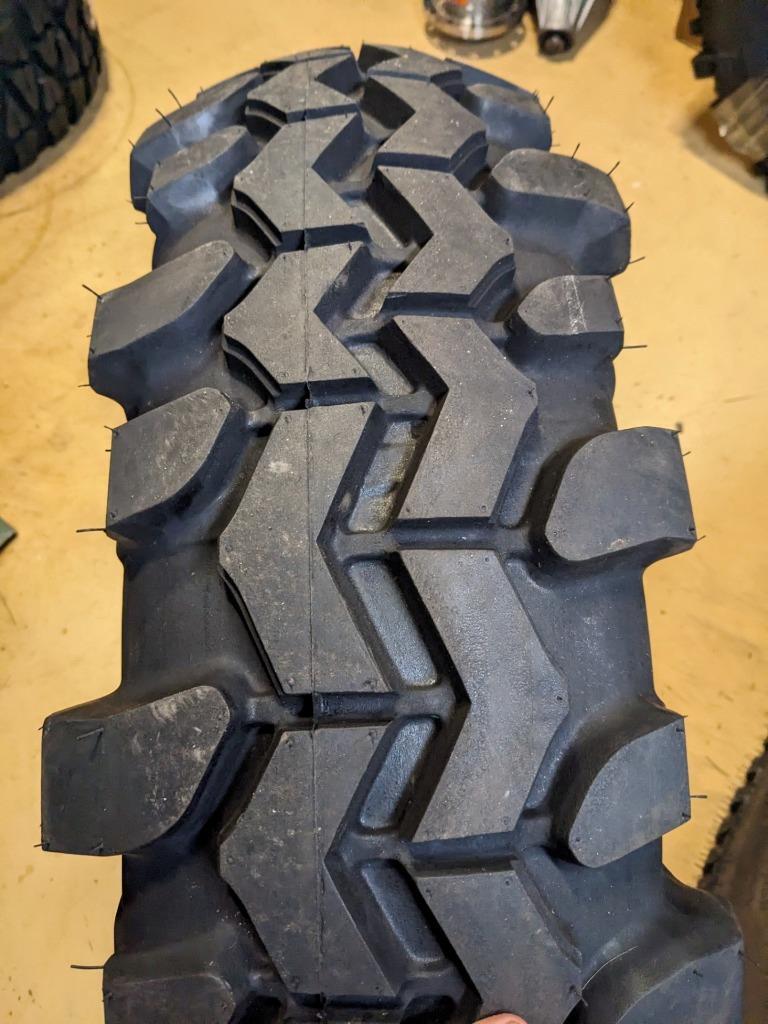 INTERCO SUPER SWAMPER TSL 38 12.50 15 LRC 6PLY TIRE SAM-94 CQ2