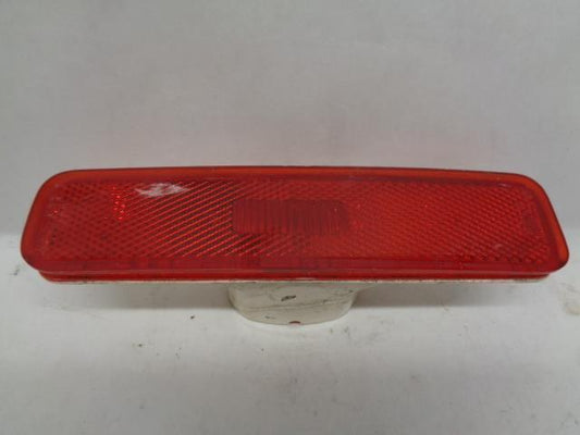 USED PORSCHE REAR LEFT SIDE MARKER LENS ONLY 944 631 425 02 R25T4