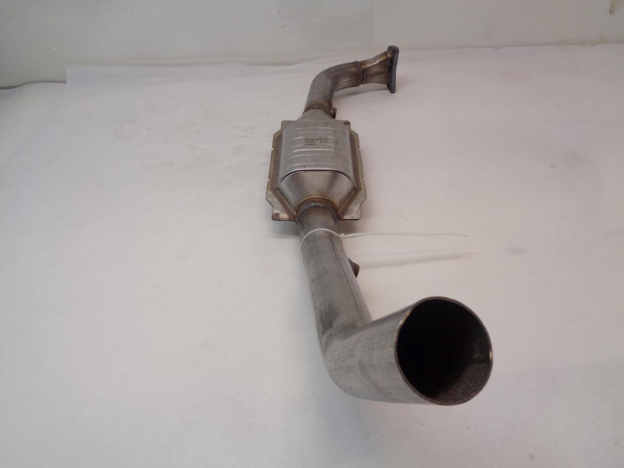 MAGNAFLOW N/CE 99000 49720 1973470 UNIVERSAL CATALYTIC CONVERTER  BSGEXHAUST