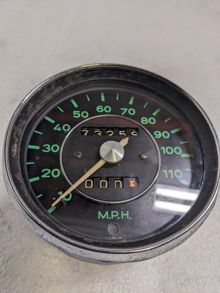 GENUINE PORSCHE 65-69 912 GREEN VDO 120MPH SPEEDOMETER 90274110212 r20t6