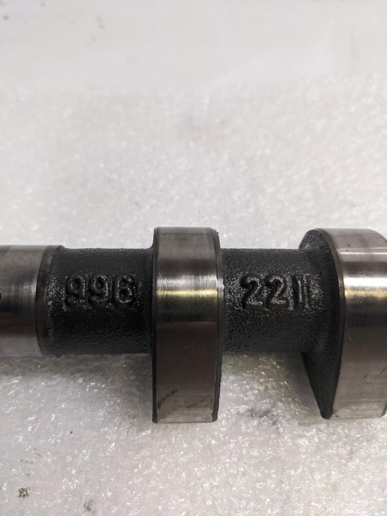 PORSCHE 996 BOXSTER CAMSHAFT 21-SPLINE 99622102802 4-6 USED 996BGL2T2