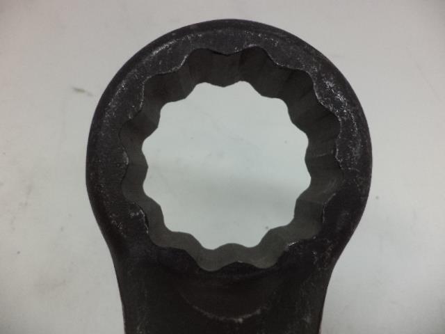 NEW ARMSTRONG TOOLS 2" 12PT OFFSET STRIKING WRENCH BLACK OXIDE 33-064 R22T7