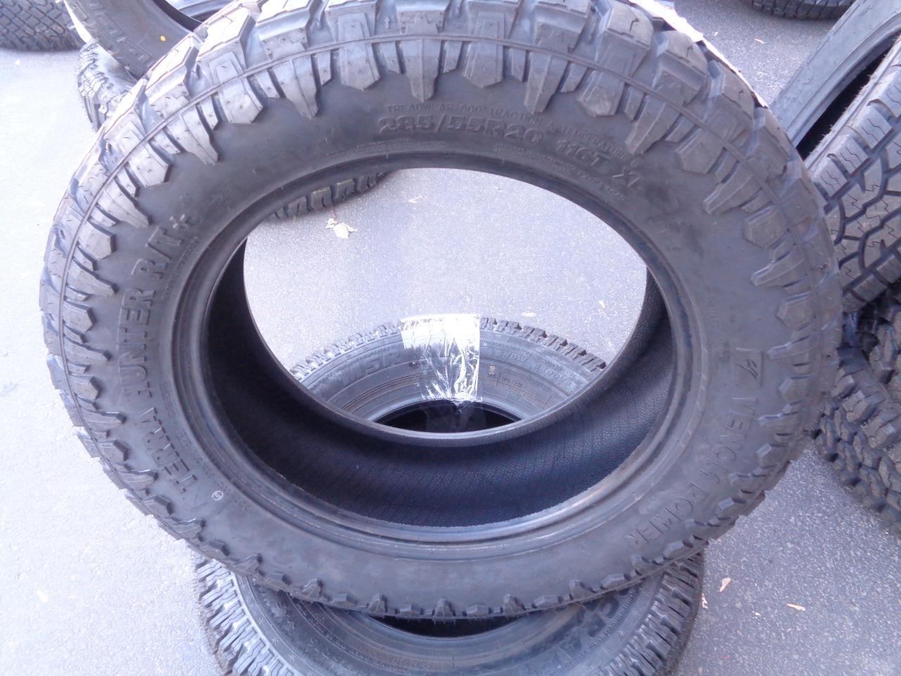 2 VENOM POWER TERRA HUNTER R/T+ P 285 55 20 116T XL TVPRT27 SU7