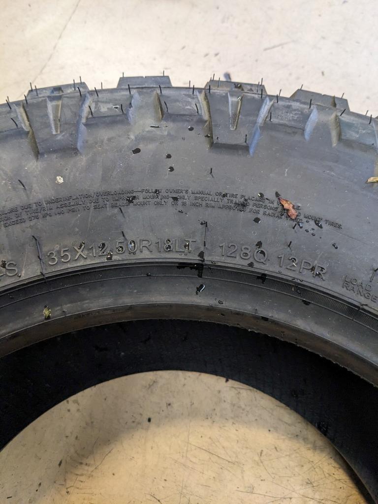 FURY COUNTRY HUNTER M/T II LT 35 12.5 18 128Q LRF 12PLY TIRE FCHIIF35125018A CQ2