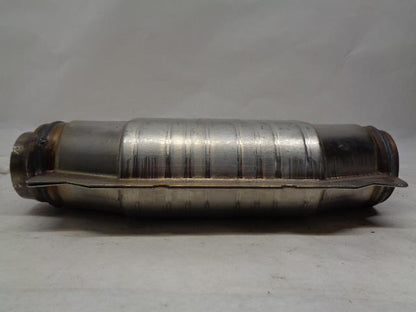 MAGNAFLOW CATALYTIC CONVERTER DIRECT FIT CHEVY EXPRESS GMC 447267 D-193-103 R19