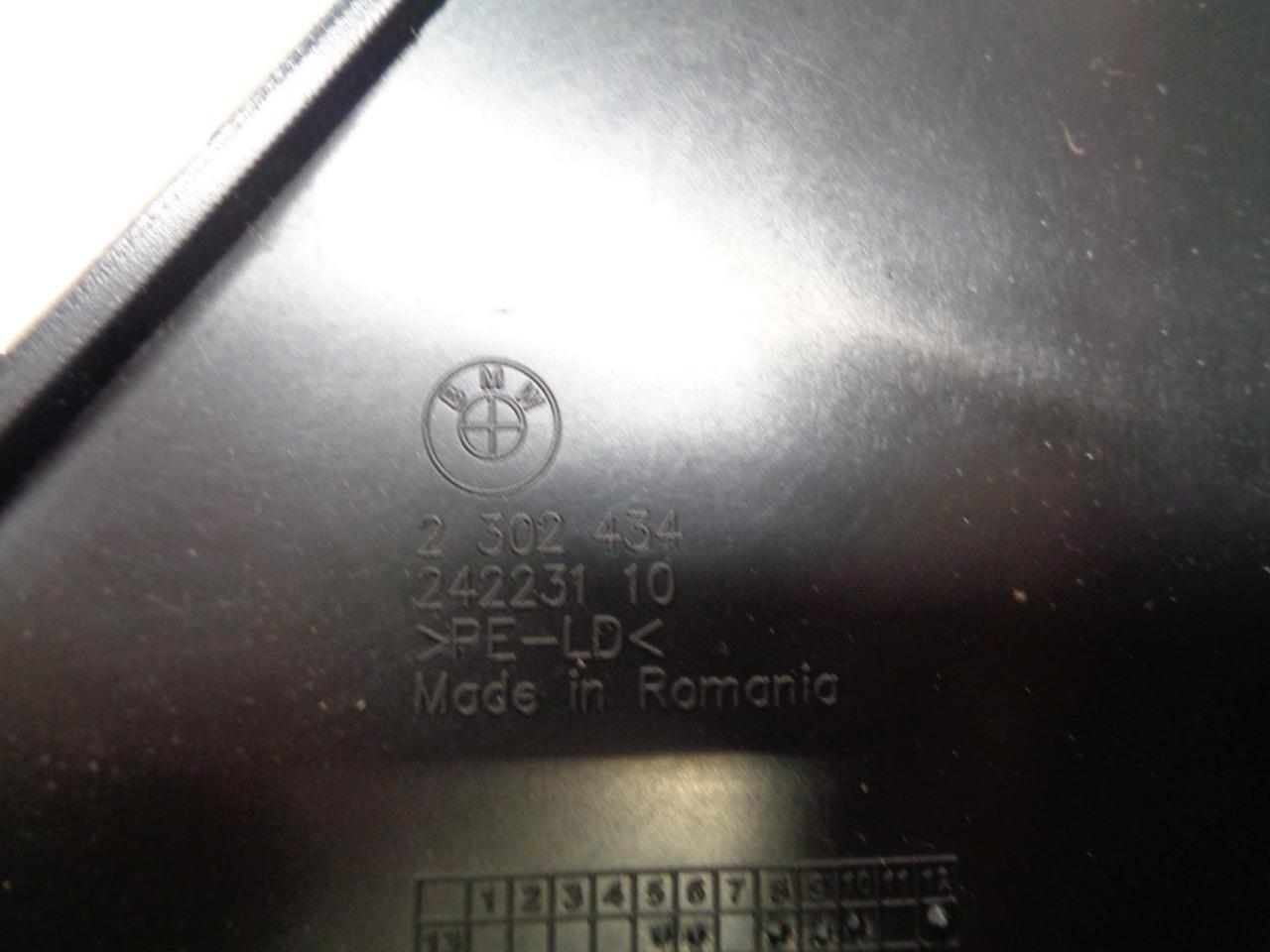 GENUINE BMW FRONT MUD FLAPS (MISSING HARDWARE) 82162302409 NEW R21