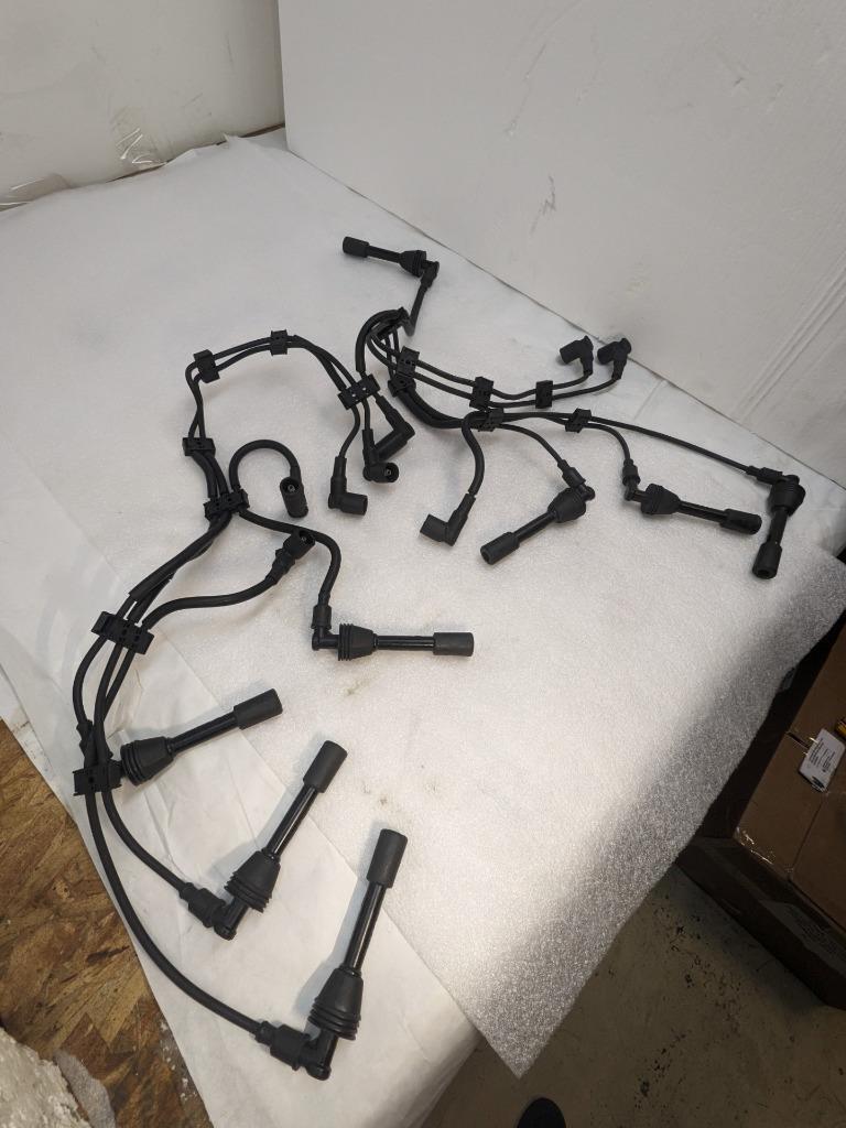PORSCHE 928 GT 8X IGNITION CABLE SET 92860231100 USED R24