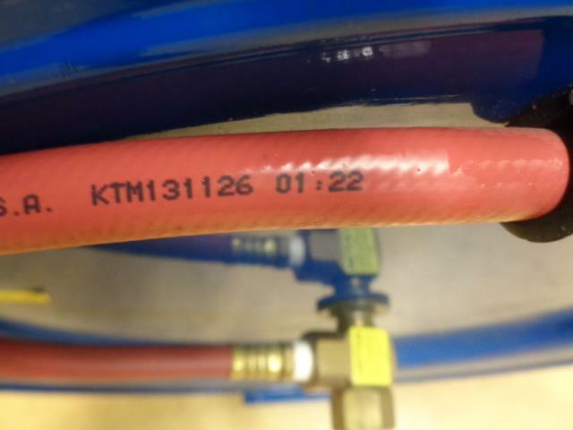 Coxreels SH-N-375 3/8" I.D MAX 300 PSI AT 70 FT SPRING RETURN BSR