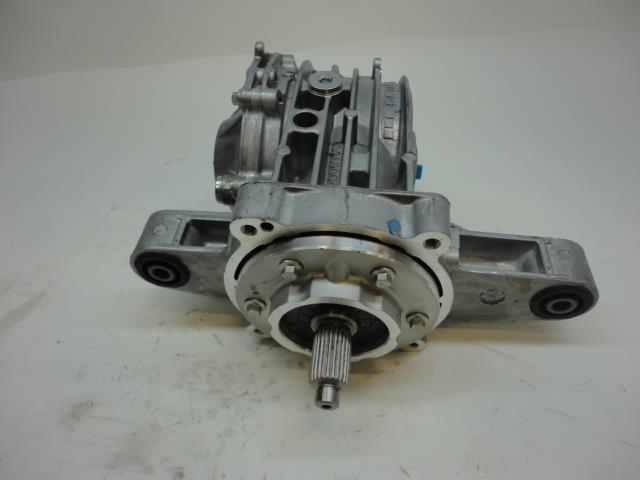 NEW GENUINE GETRAG CHRYSLER FRONT DIFFERENTIAL 2.3 RATIO 25 SPLINE TRJ079200537