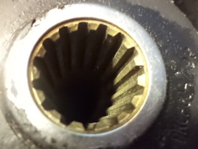 NEW PROPCO HOUSEBOAT PROPELLER 15.5" DIAMETER 9 PITCH 15 SPLINE RHCJR209 R33