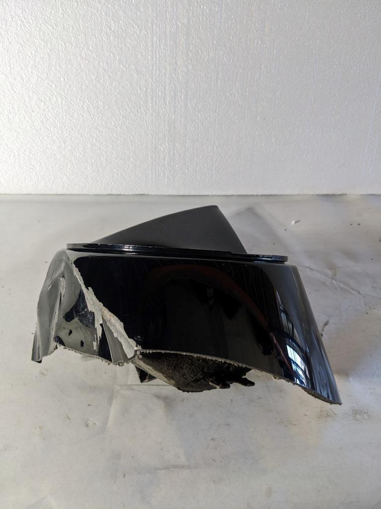 PORSCHE HEADLIGHT BUCKET FOR G BODY 1984-99 OR F BODY CARRERA 1974-83 USED R25