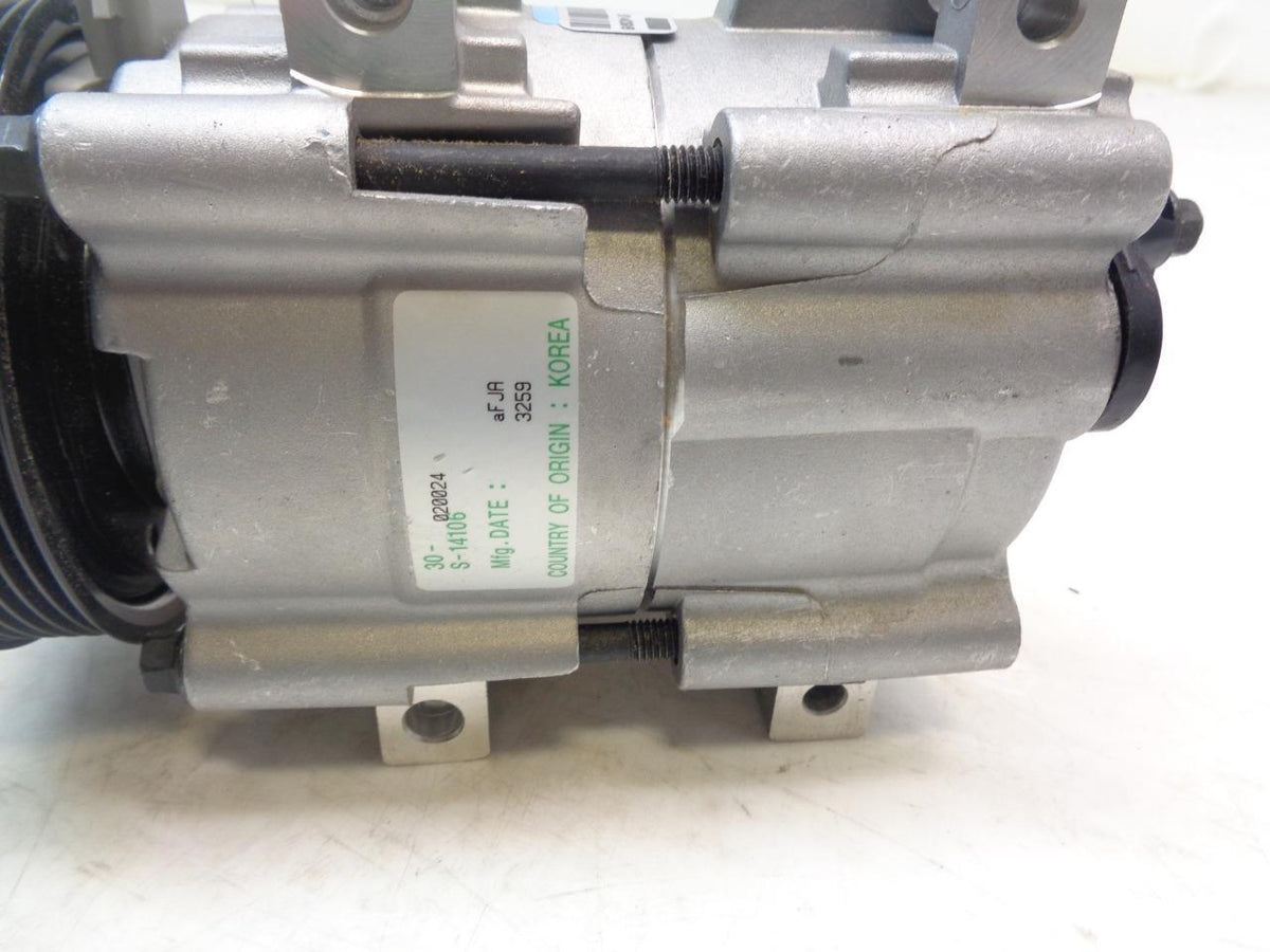 NEW OEM CARQUEST 274204 AC COMPRESSOR 1999-2007 FORD, MERCURY R1