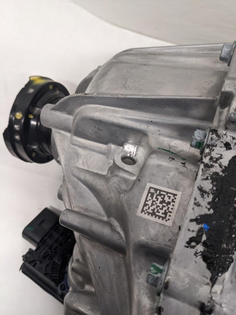 MOPAR 68593801AA TRANSFER CASE FOR 2021-2022 GRAND CHEROKEE 3.6L V6 FLEX NEW I2