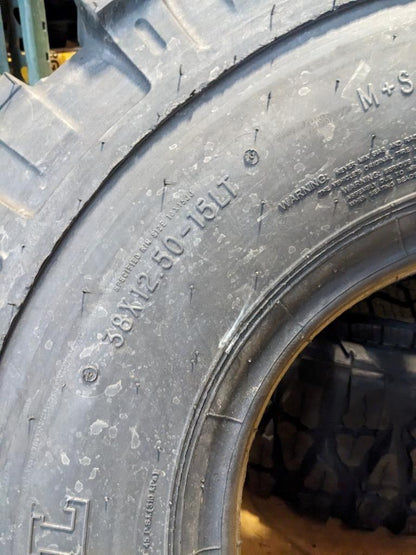 INTERCO SUPER SWAMPER TSL 38 12.50 15 LRC 6PLY TIRE SAM-94 CQ2