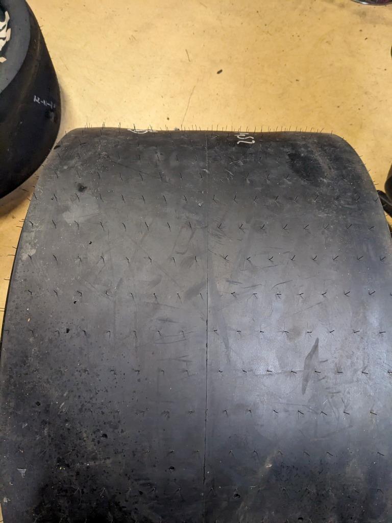 2 HOOSIER DRAG RACING SLICK C2055 17.0 34.5 16 TIRES 18780C2055-115-½ CQ2