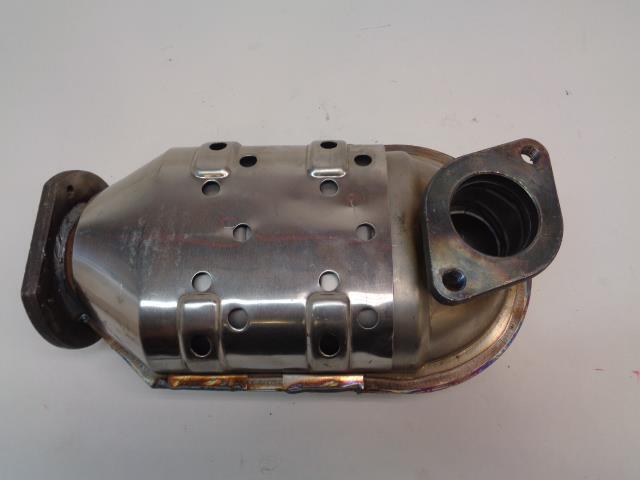 1 GENUINE HYUNDAI-KIA BOLT ON CATALYTIC CONVERTER 99-06 HYUNDAI TIBURON 5013551
