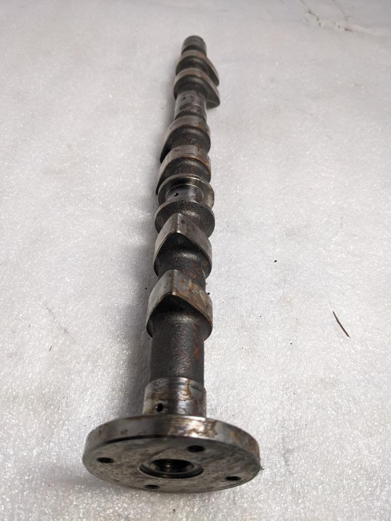 PORSCHE 911/996 3.8L CAMSHAFT CYLINDER 9960590113 USED 996.B.G.L.
