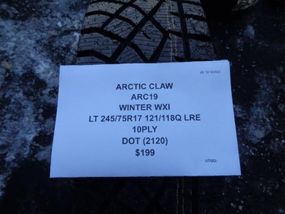 2 ARCTIC CLAW WINTER WXI LT 245 75 17 121/118Q LRE 10PLY SNOW WINTER ARC19 BQ1