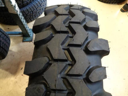 INTERCO SUPER SWAMPER TSL 36 12.5 16.5 LRD 8 PLY TIRE SAM-28 BQ2