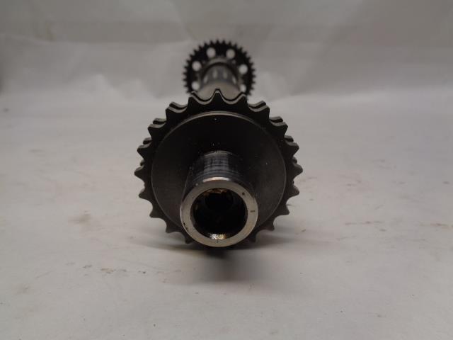 Porsche 911 (996) INTERMEDIATE CAMSHAFT 996 105 015 65 USED GENUINE R24T6