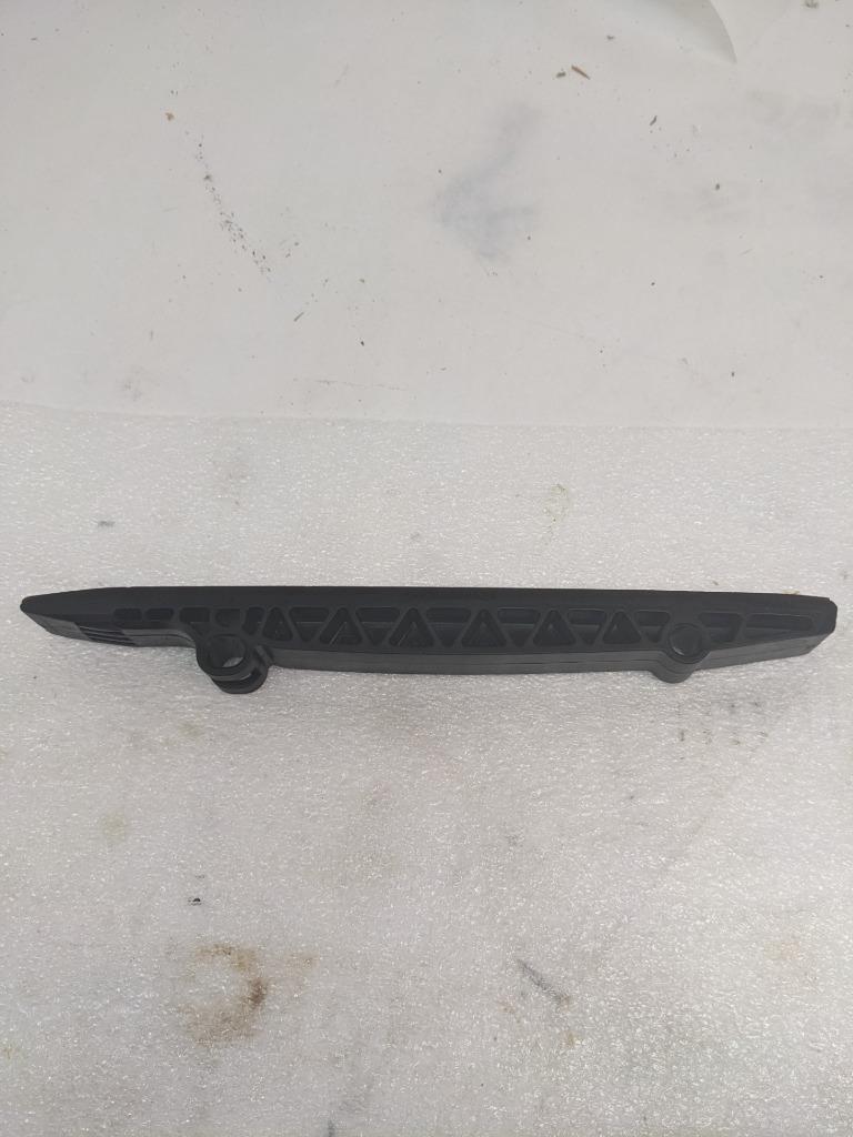 PORSCHE 986/987 BOXSTER ENGINE TIMING CHAIN GUIDE 99610517353 USED 996BGL2T2