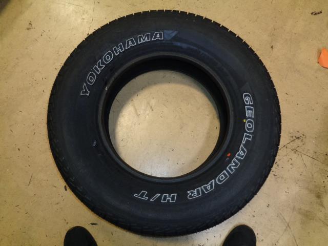 1 YOKOHAMA GEOLANDAR HT G056 OWL 235 70 16 104T SL TIRE 110105602