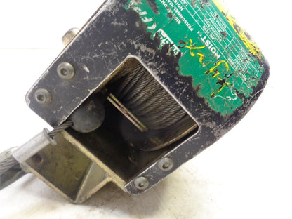 MSA LYNX PERSONAL SAFETY SIDE HOIST 10016727 (MISSING MANUAL HANDLE) USED H1
