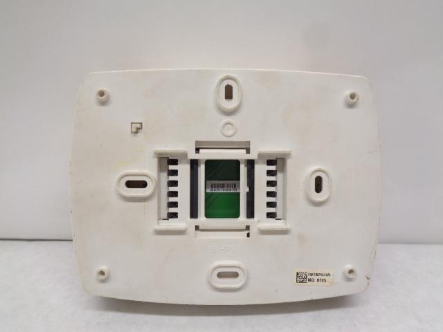 NEW TRANE THERMOSTAT BAYSTAT052A TB8220U1029 R28