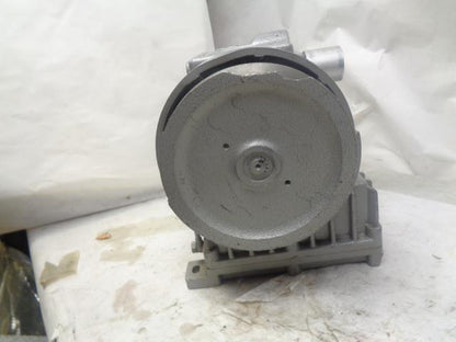 RIETSCHLE THOMAS VACUUM PUMP 601746780001 USED J1